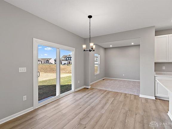 5th image of 251 Quail Hollow Dr