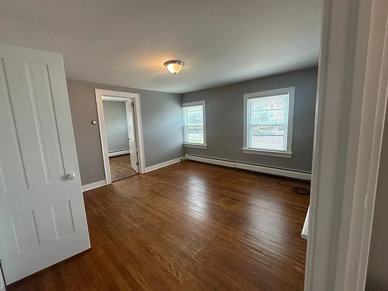 160 S Main St — Photo 7