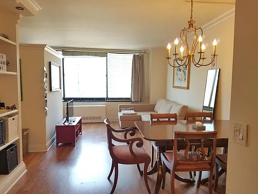 Sold by Real Team Brokerage | media 15