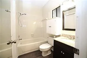 2604 Salado St #304 — Photo 14