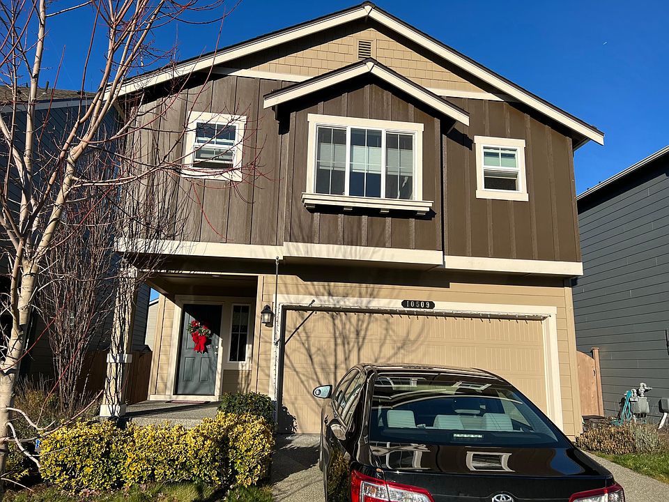 1st image of 10509 190th St E