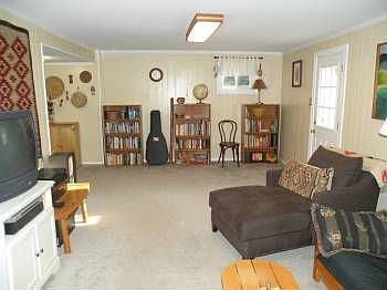 5th image of 8223 Bucknell Dr