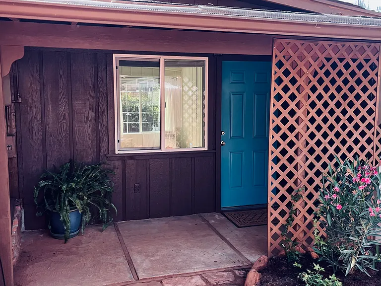 Kachina Dr — Photo 2