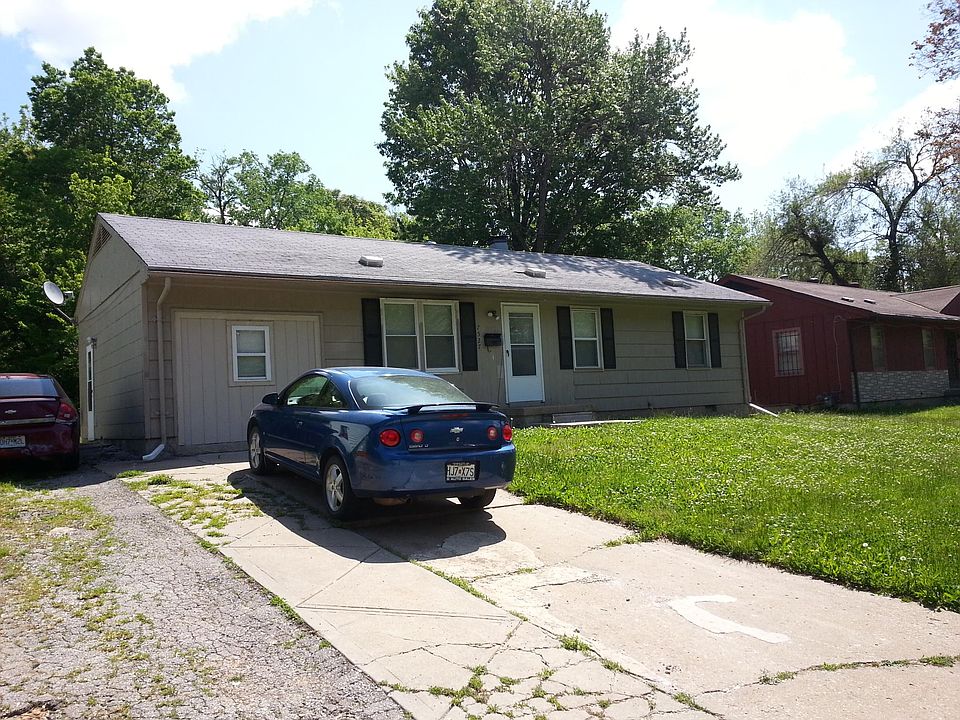 1st image of 7527 Olive St