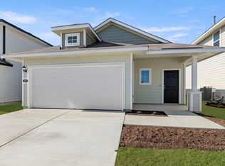 318 Jade St, Maxwell, TX 78656