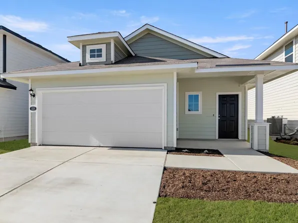 318 Jade St, Maxwell, TX 78656