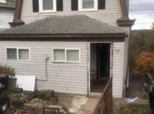 115 McCutcheon Ln, Pittsburgh, PA 15235