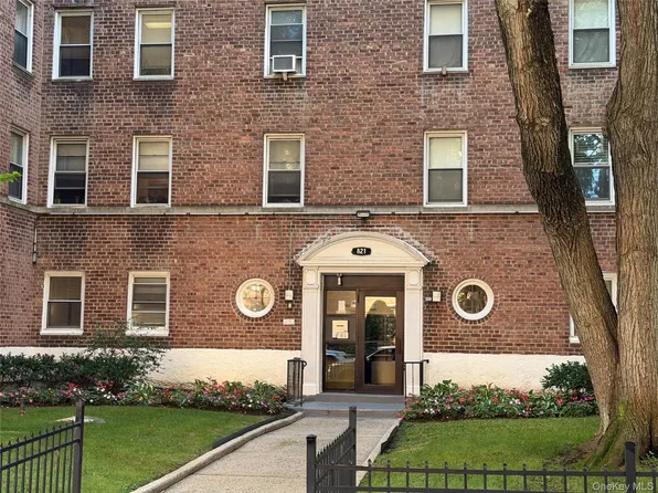 821 Bronx River Road #BG, Bronxville, NY 10708