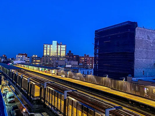 Rented by Voro New York | media 56