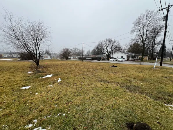 0 N 12th St, Elwood, IN 46036