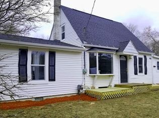 1402 Huntington Ave, Kalamazoo, MI 49048