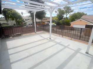 587 Silverwood Ave APT I, Upland, CA 91786