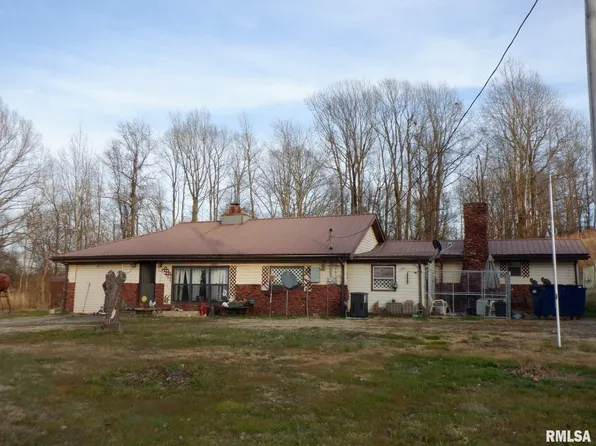 2912 Bucher Rd, Mounds, IL 62964