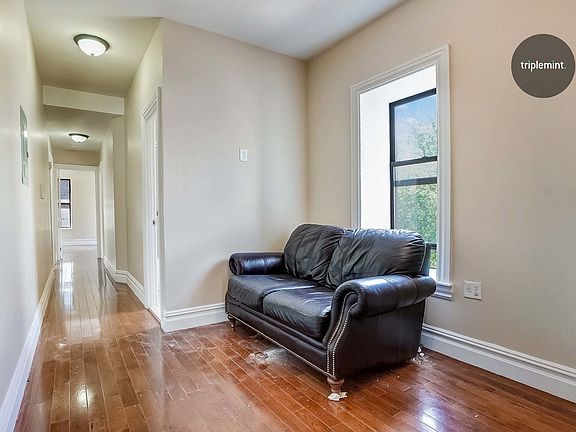 3rd image of 108 Avenue B #2