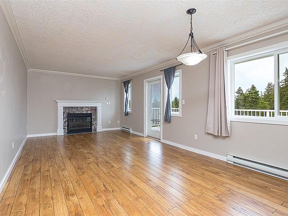 5th image of 3321 Susan Marie Pl