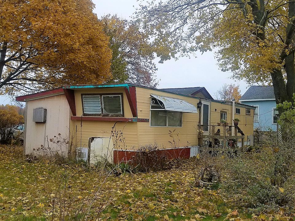 1st image of 147 N Lincoln Ave