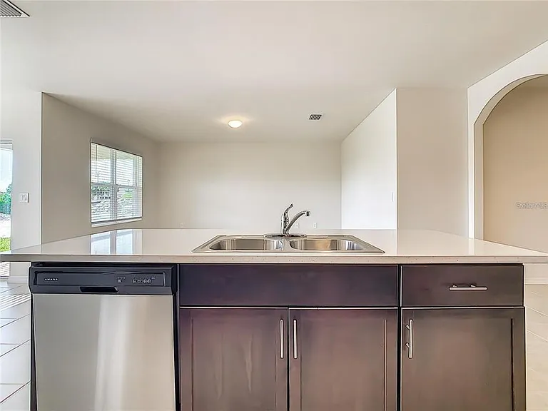 4203 Manatee Ln — Photo 15