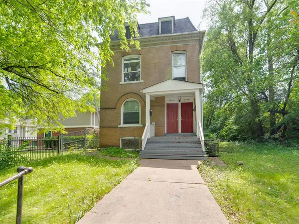 5846 Page Blvd, Saint Louis, MO 63112