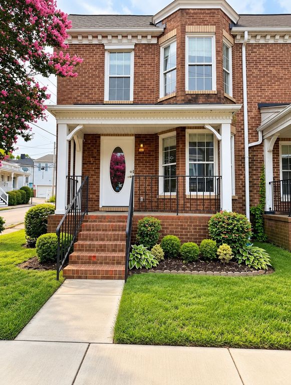 801 Catherine St - Property Image