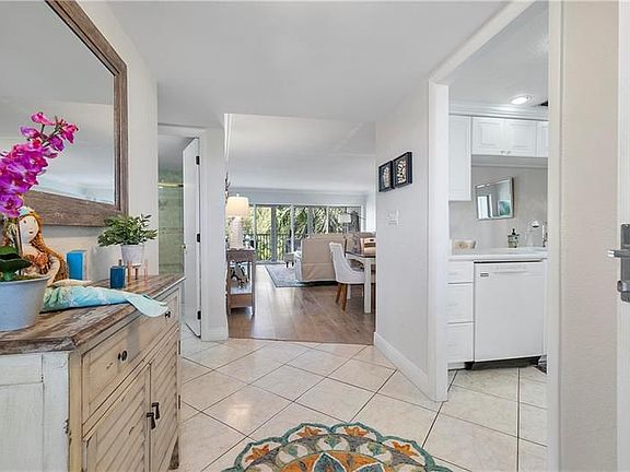 2nd image of 1537 E Hillsboro Blvd APT 444