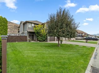 2690 Briarwood Ave, Kamloops, BC V2B0E2