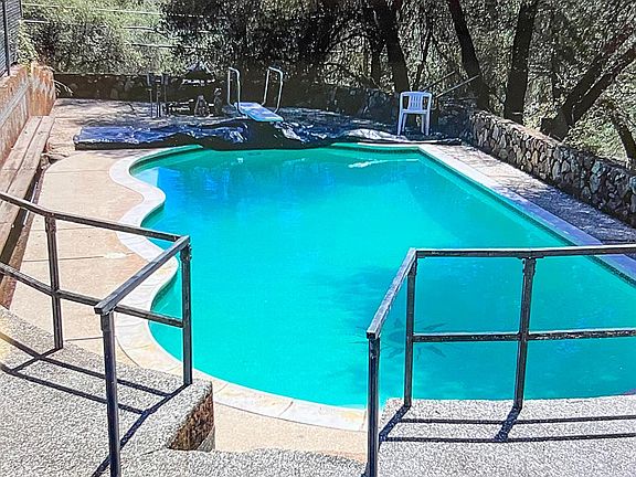 4th image of 7349 Green Valley Rd