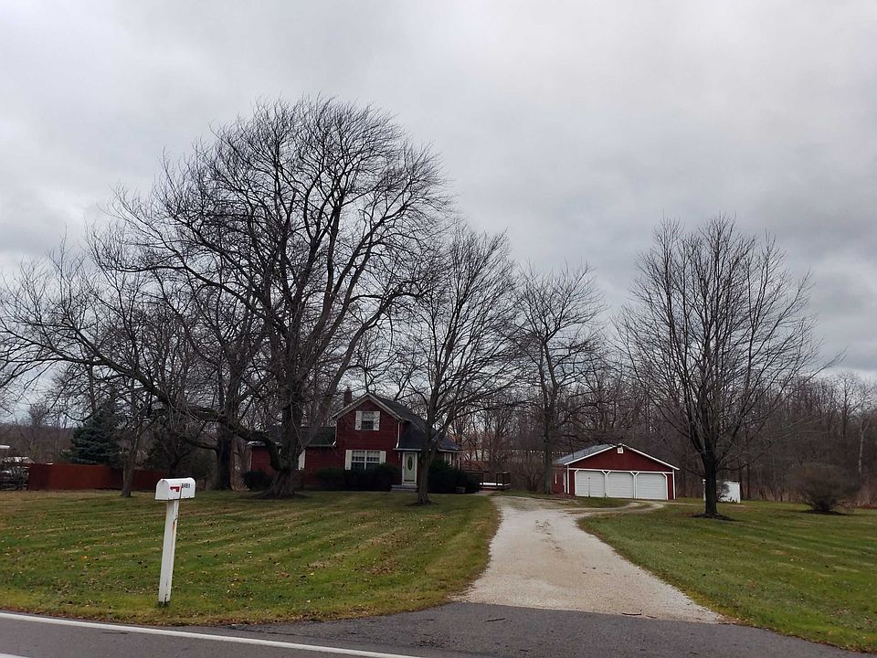 2nd image of 8491 Lake Shore Blvd