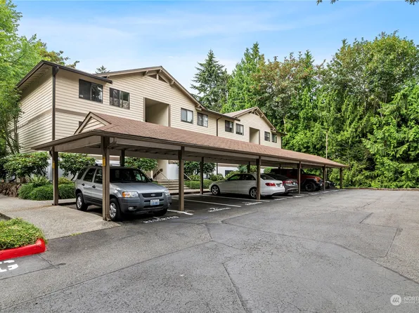 222 NE Dogwood Street Ct #C301, Issaquah, WA 98027