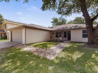 6804 Richfield Dr, North Richland Hills, TX 76182