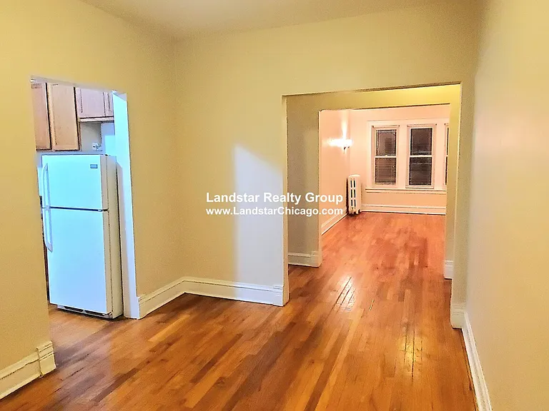 1366 W Estes Ave #2S — Photo 6