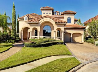 2909 N Island Dr, Seabrook, TX 77586