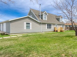 300 Highridge Cir, Wright, WY 82732