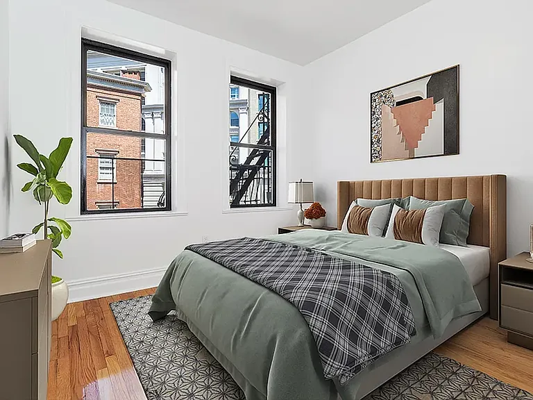 205 Allen St #10 — Photo 1