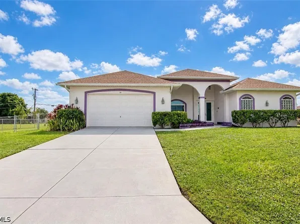 30 SW 15th Ter, Cape Coral, FL 33991