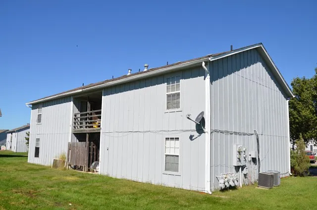 Building Photo 3