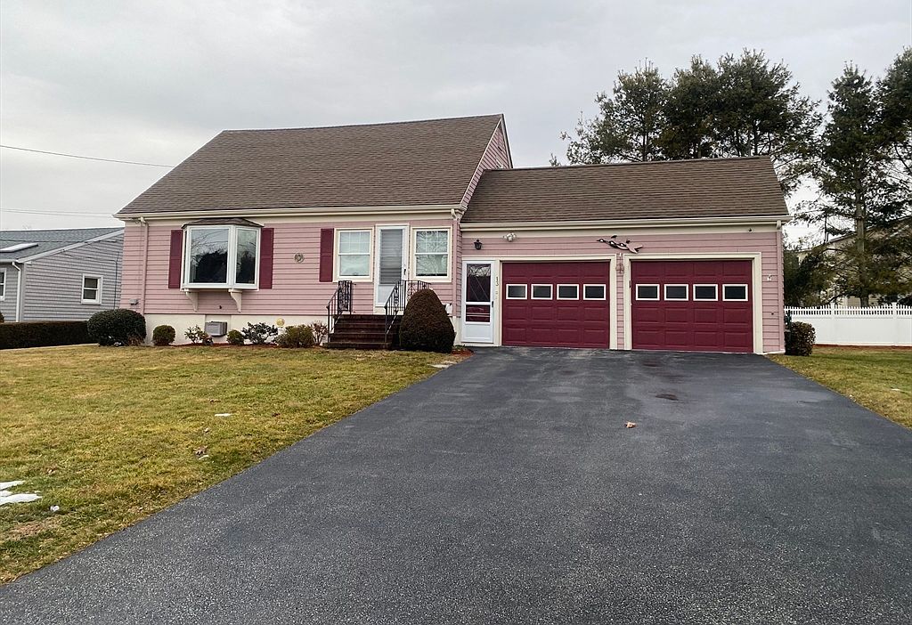 13 Maplewood Ave, Swansea, MA 02777 Zillow