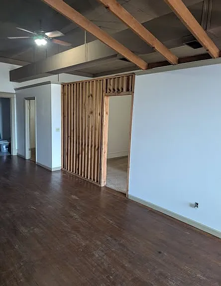 109 S Main St #3 — Photo 4