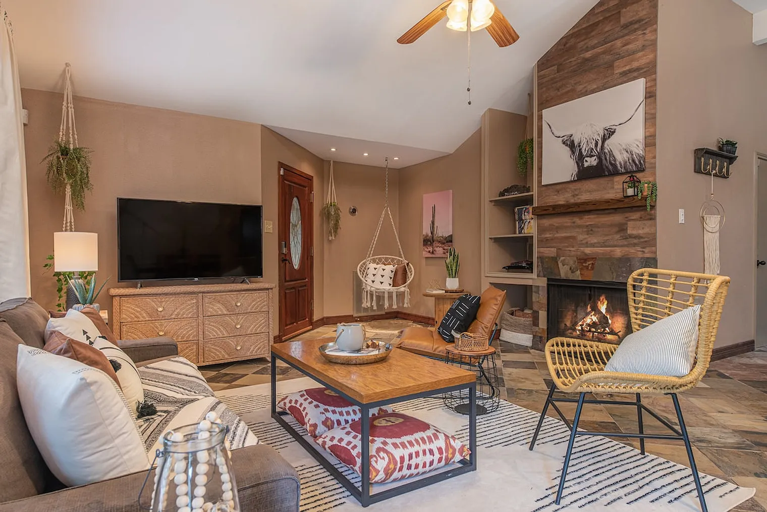 2 bed, 1.0 bath, $3,435 — Photo 3