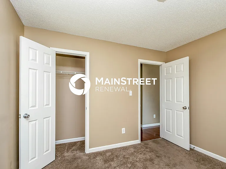 4012 Meadow Glen Way — Photo 14
