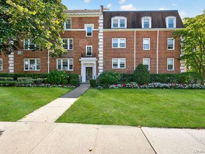 32 Hamilton Place #I 3, Garden City, NY, 11530