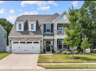 102 Cokesbury Rd, Mooresville, NC 28115