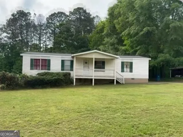 324 Stonegate Dr, Winder, GA 30680