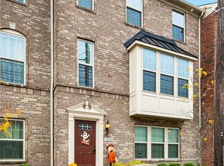 12123 Detroit Ave, Lakewood, OH 44107