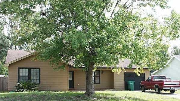 1st image of 1067 Quail Hollow Dr