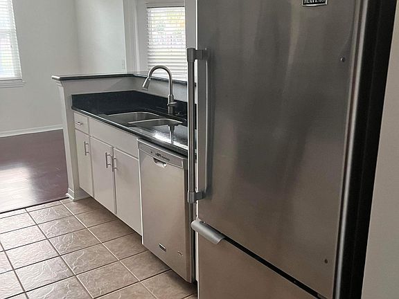4th image of 1810 E Palm Ave APT 5102