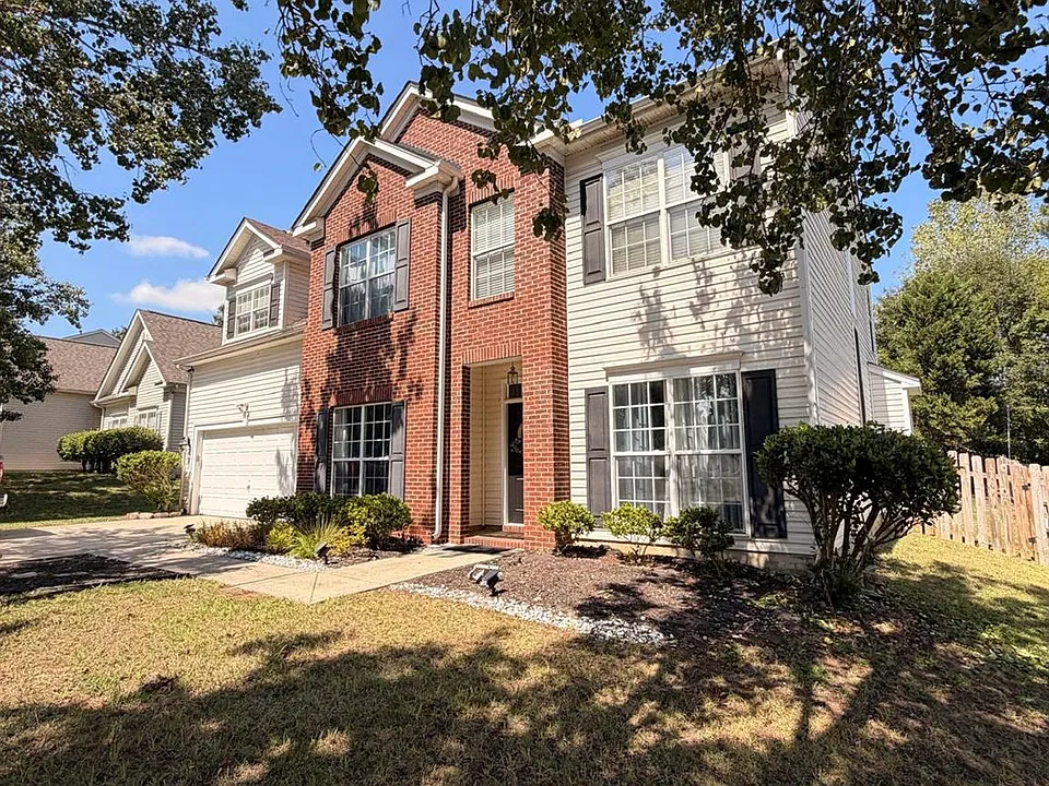 1842 Moss Creek Dr