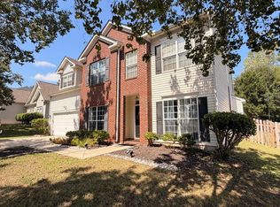 1842 Moss Creek Dr, Harrisburg, NC 28075