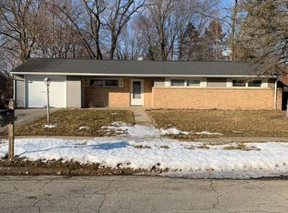 4720 Cayuga Rd, Rockford, IL 61107