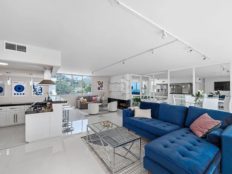 17368 W Sunset Blvd #Penthouse 5 — Photo 7