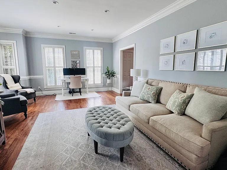 3313 Moores Glen Dr — Photo 3